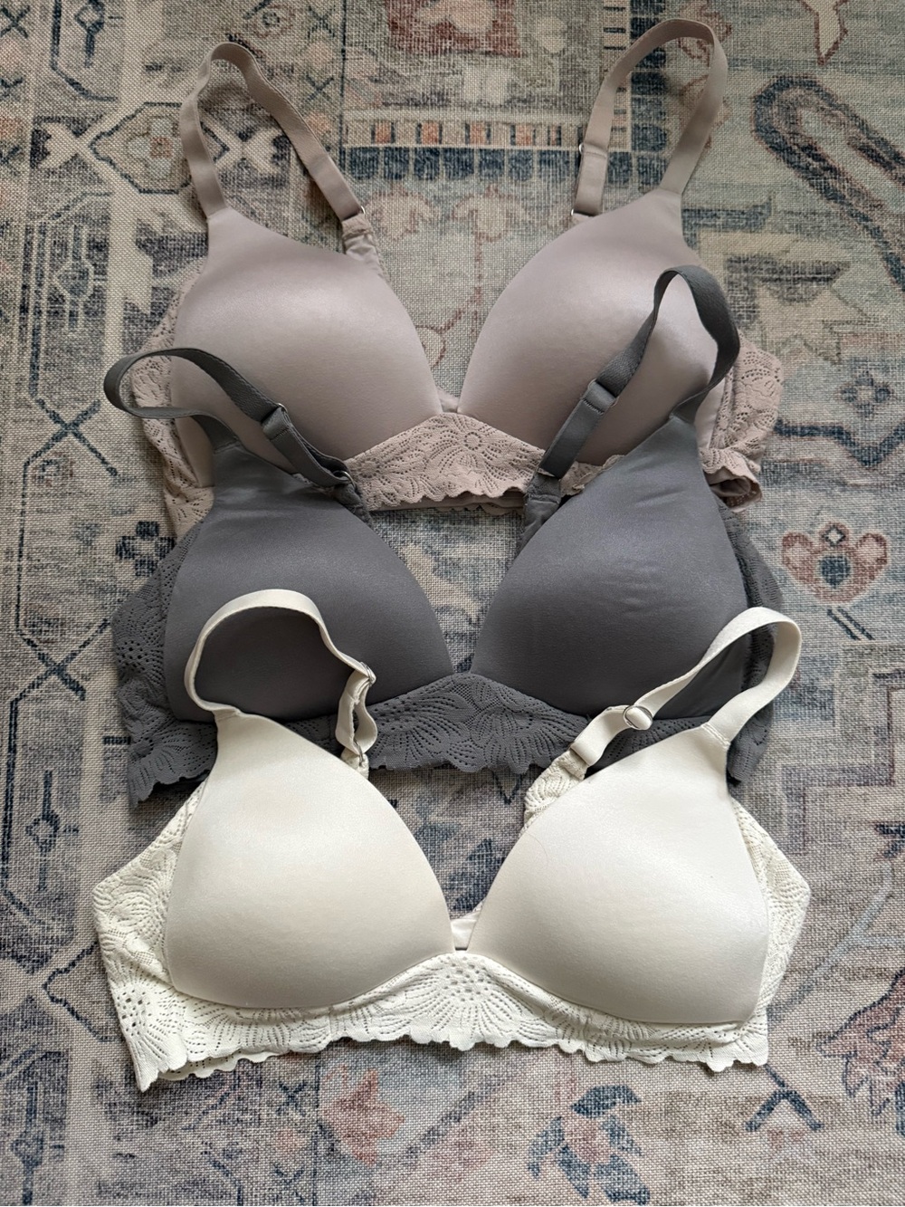 Aerie Sunnie Lace-Trim Molded Bra - bundle of 3